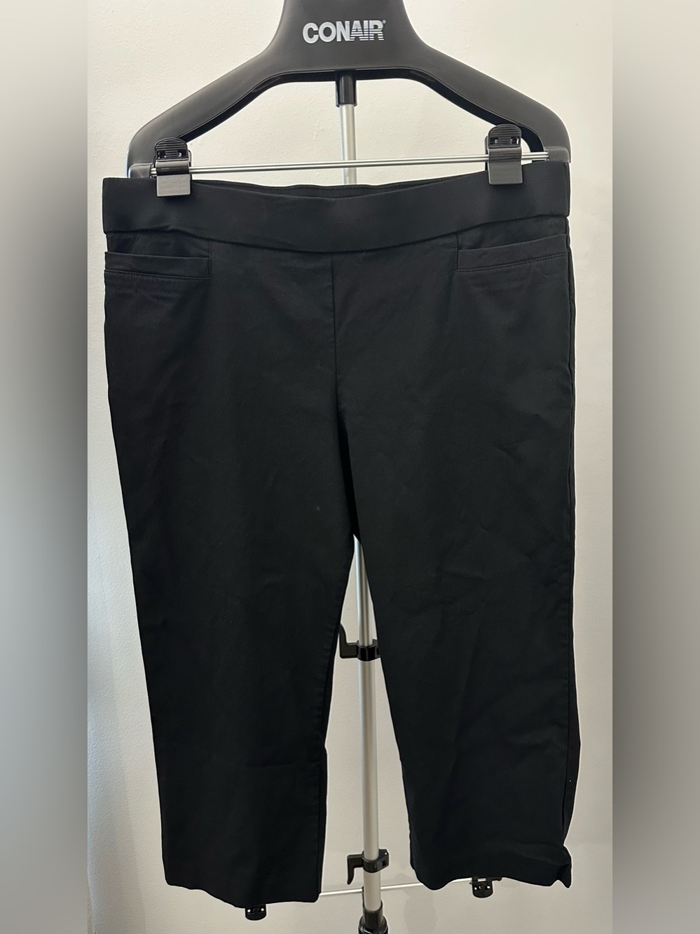 Briggs Women’s Capris